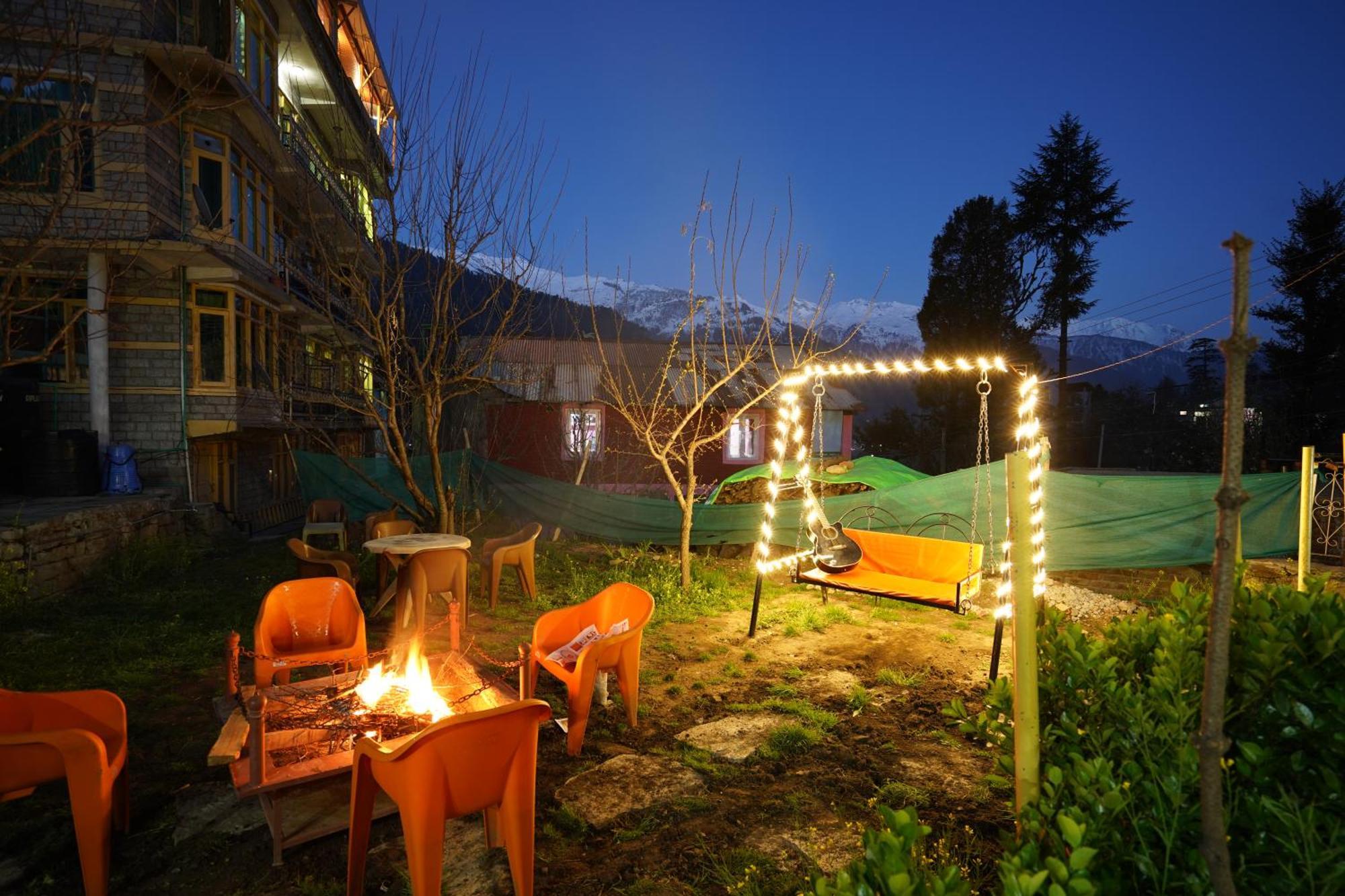 Woods Villa Cottage, Manali Exterior foto