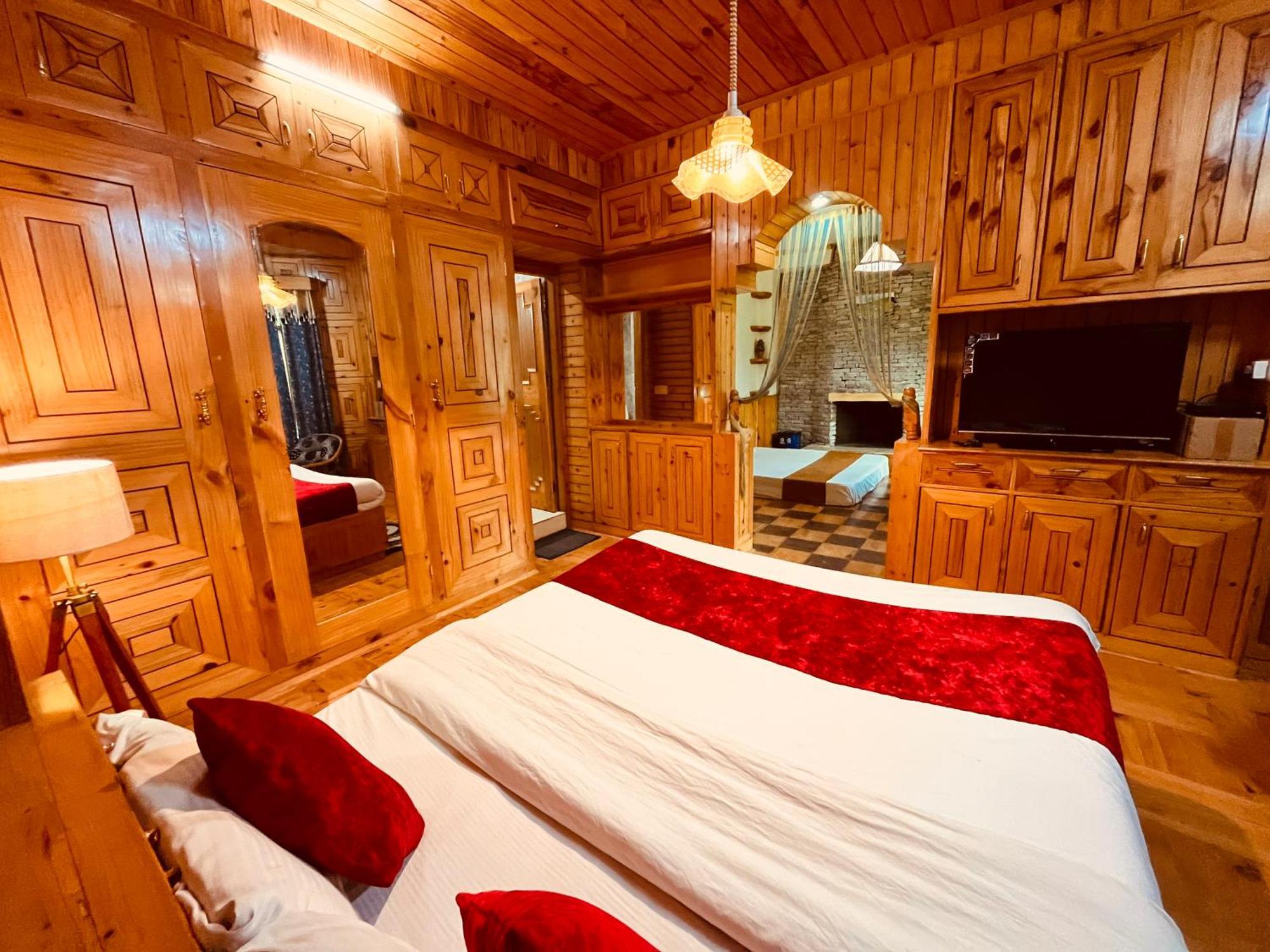 Woods Villa Cottage, Manali Exterior foto